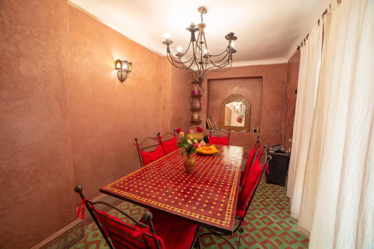 マラケシュ ダル マルハバ Bed & Breakfast エクステリア 写真